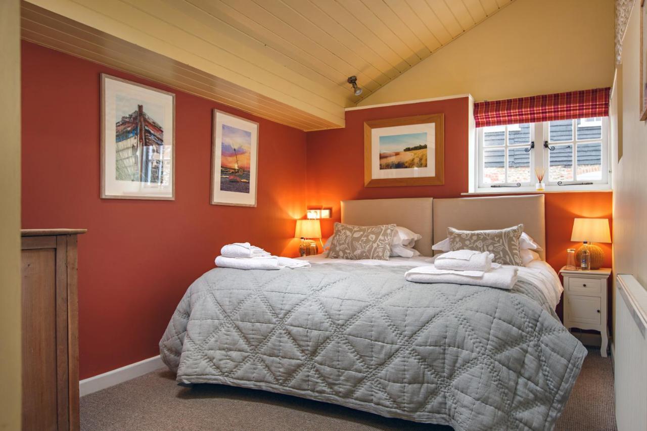 Bed and Breakfast Cley Windmill Голт Екстер'єр фото