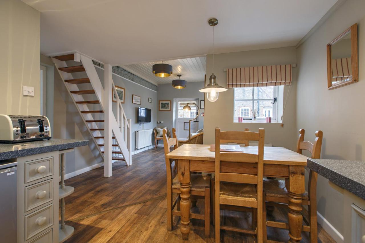 Bed and Breakfast Cley Windmill Голт Екстер'єр фото